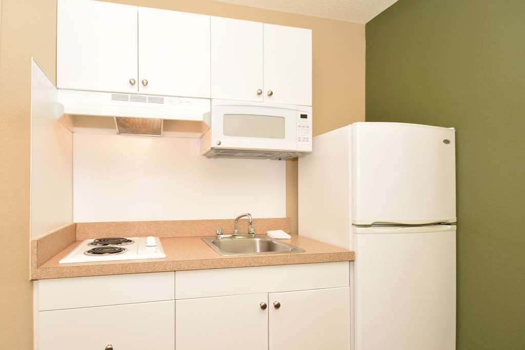 Economy Suites Dtc Denver Room photo
